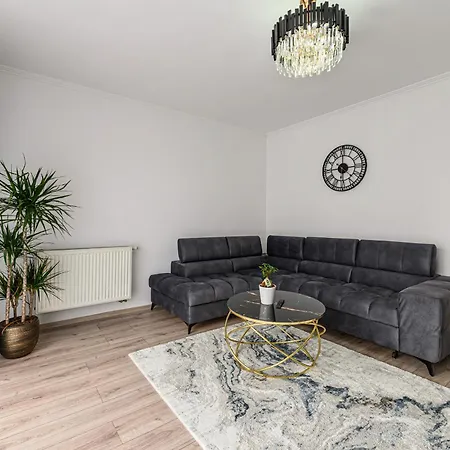 Romaly Apartment