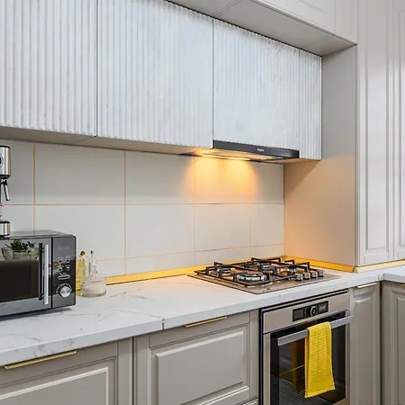 Apartment Romaly